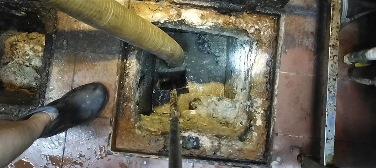 凤县污水池清理一般都有毒气，怎么预防中毒呢？